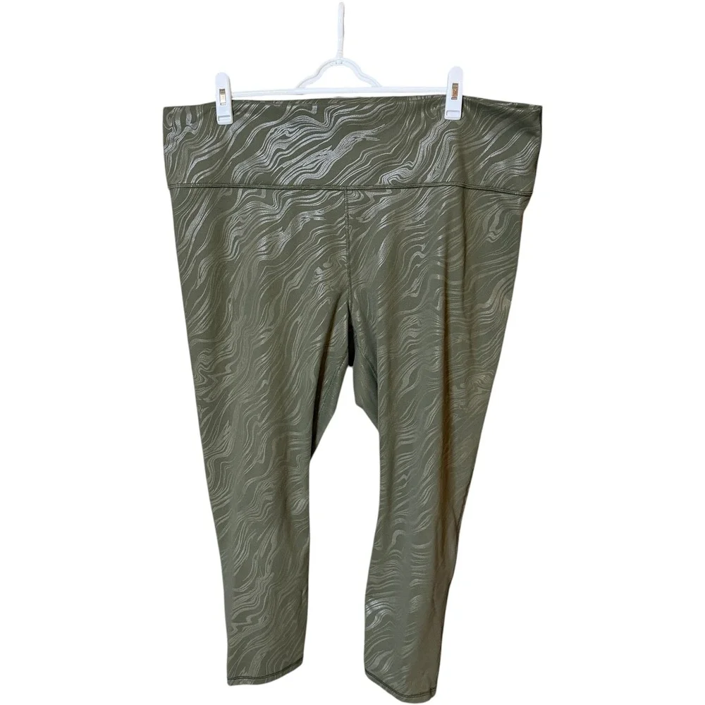 Fabletics PowerHold Leggings Wmns 4X Olive Green Metallic Wave Cropped LG1828243